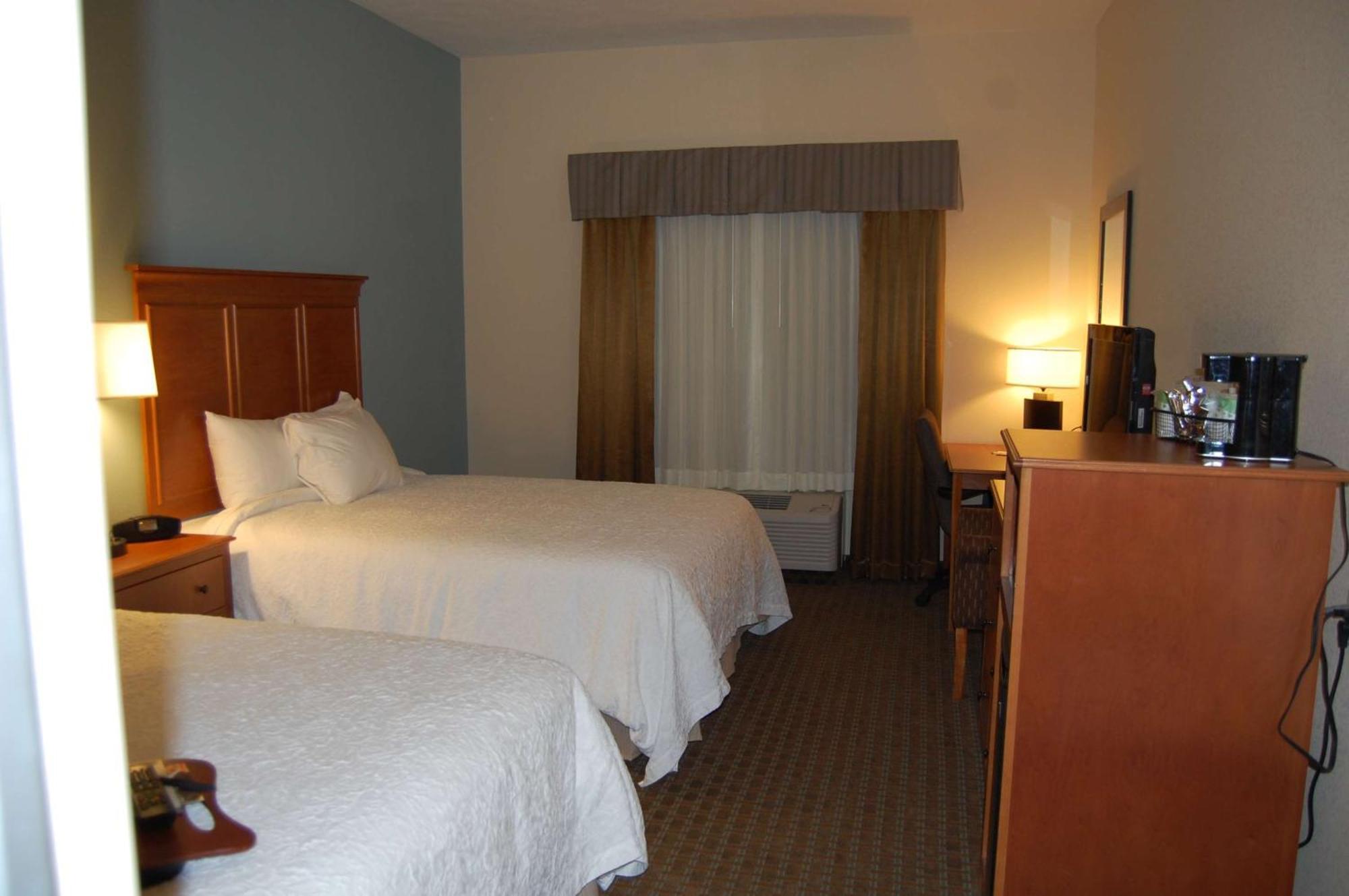 Hampton Inn Сидней Экстерьер фото