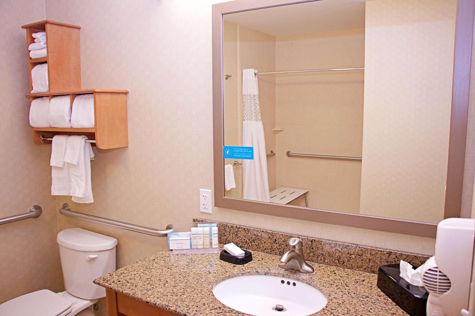 Hampton Inn Сидней Экстерьер фото